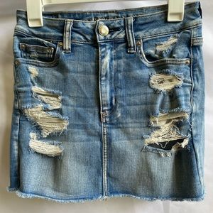 American Eagle next level stretch Jean skirt size 6
